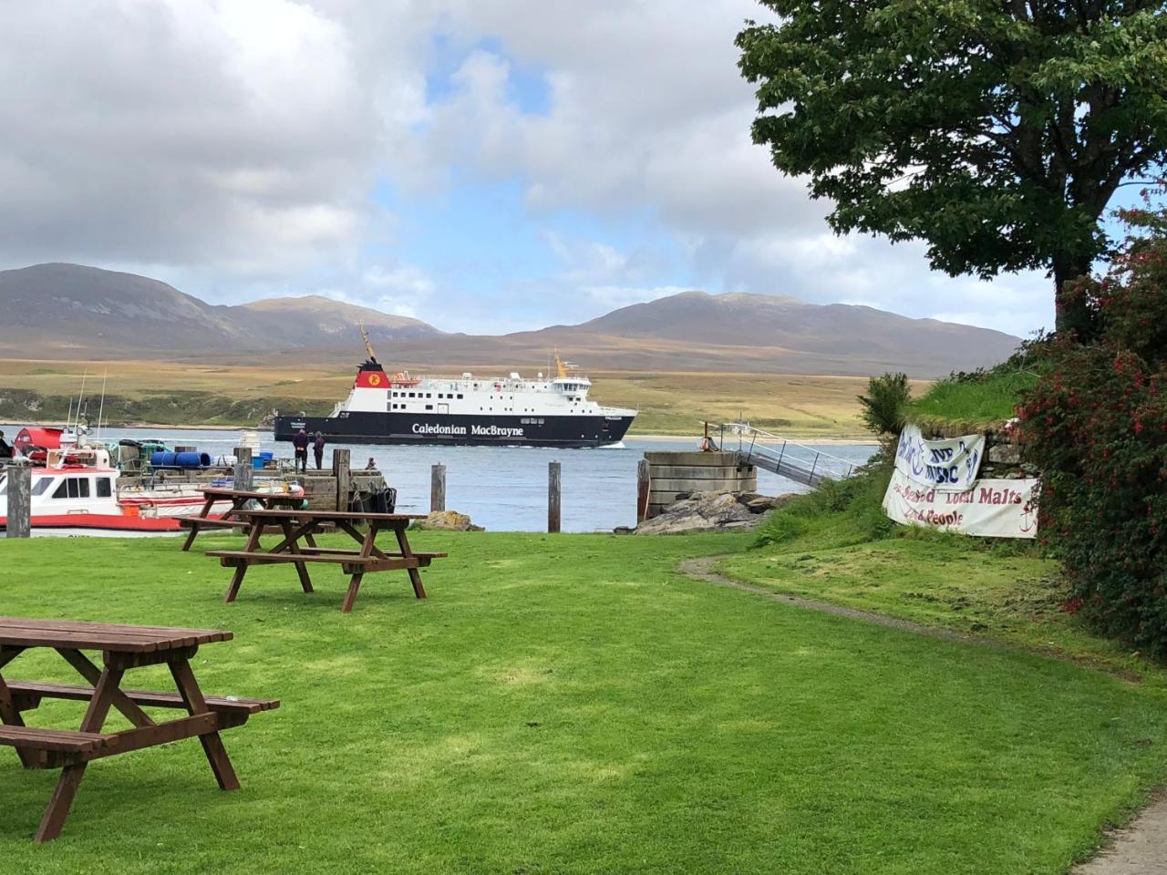 Port Askaig Hotel Exteriör bild