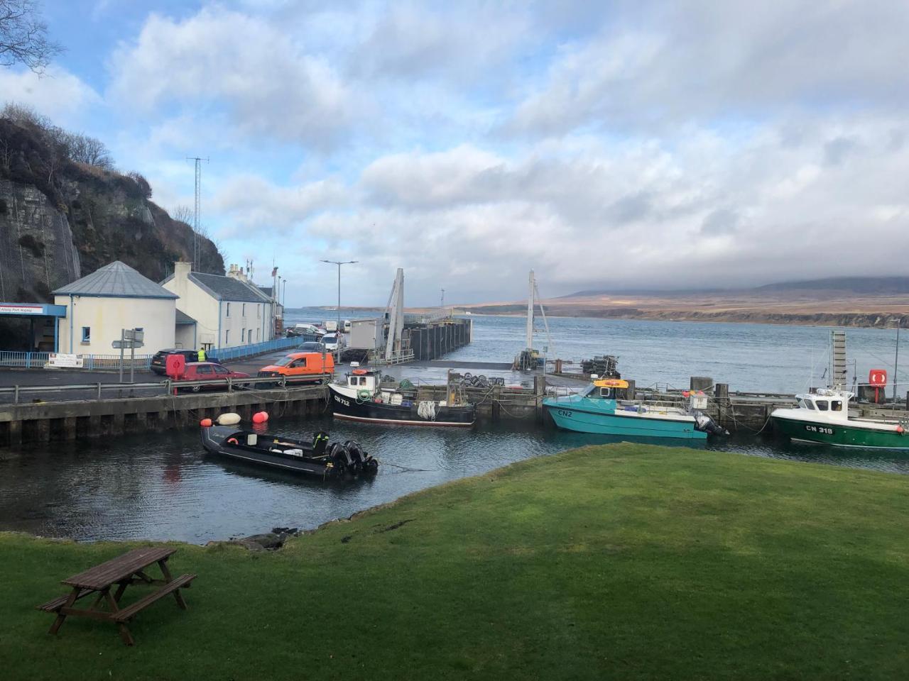 Port Askaig Hotel Exteriör bild